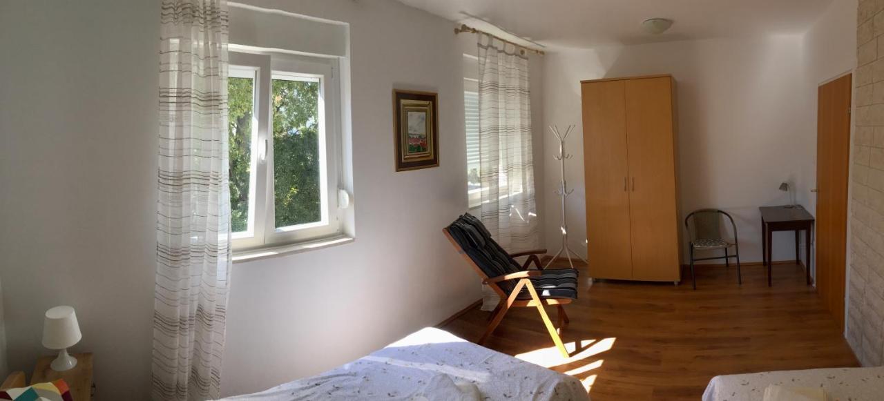 Apartment Tin Krk Town Exterior photo